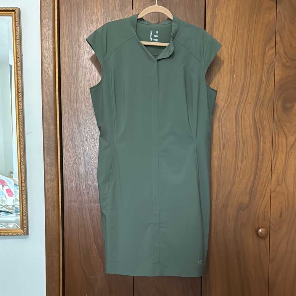 Arc’teryx Cala dress Green XL